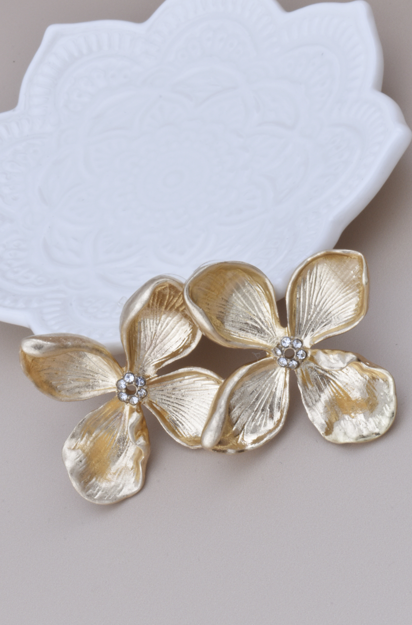 Avery Flower Studs