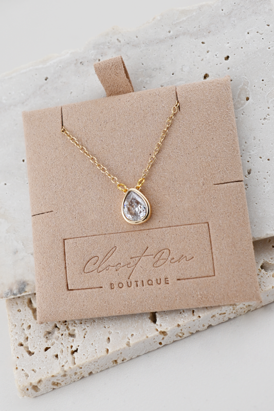 Gold Dainty Teardrop Necklace