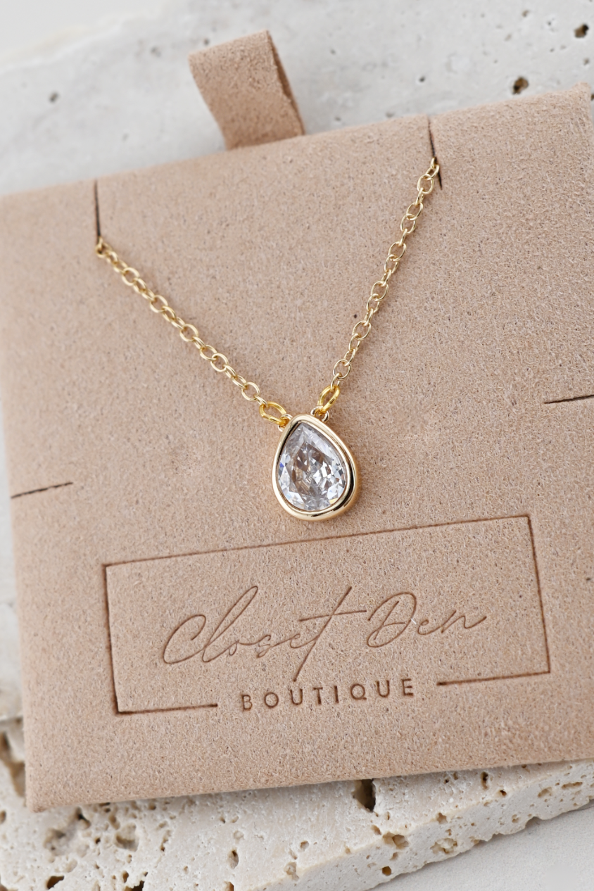 Gold Dainty Teardrop Necklace