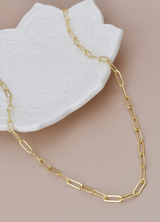 Dainty Oval Chain Link Necklace