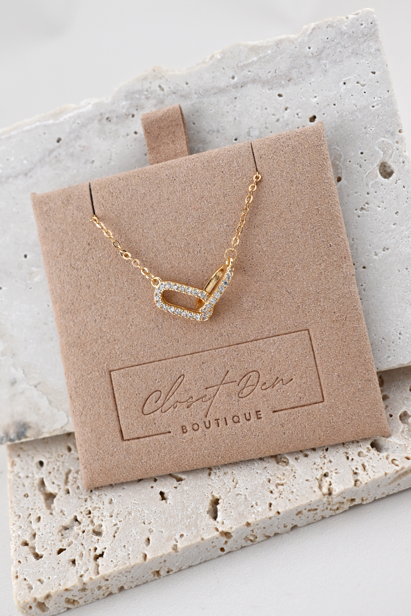 Gold Luxe Link Crystal Pendant Necklace