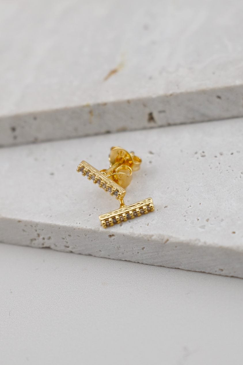 Dainty Bar Stud Earrings