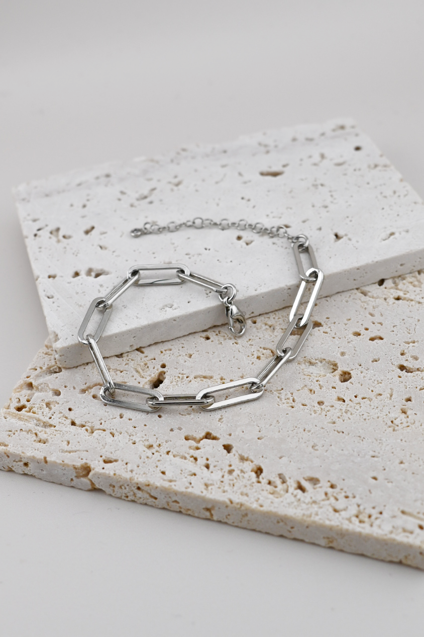 Oval Chain Bracelet
