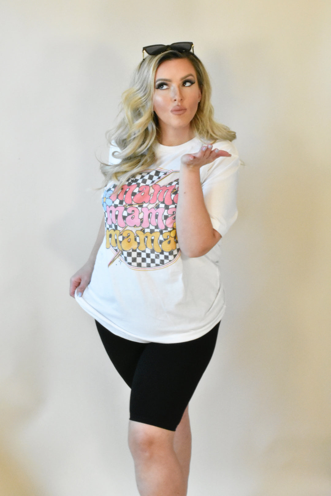 Retro MAMA Tee