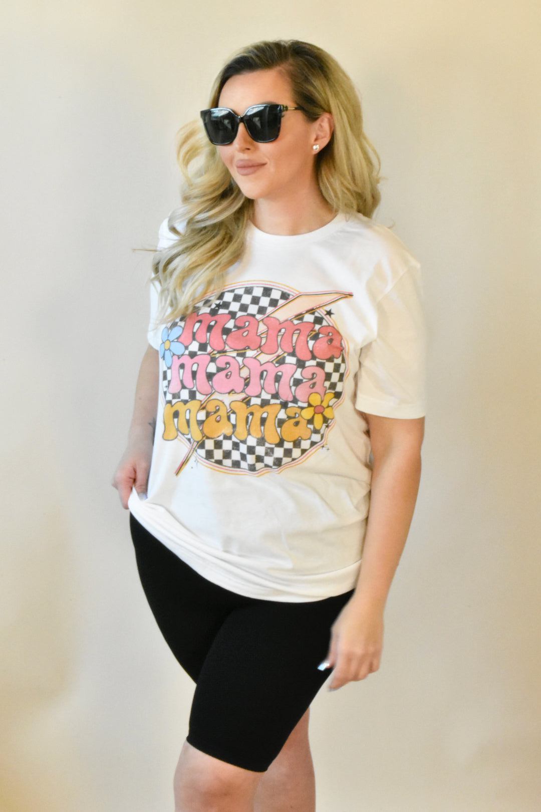 Retro MAMA Tee